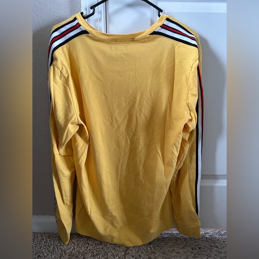 shirt - Picture 2 of 2
